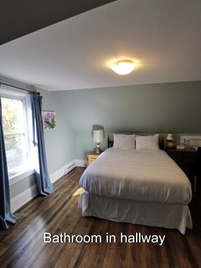 By The River B&B Fredericton Exterior foto